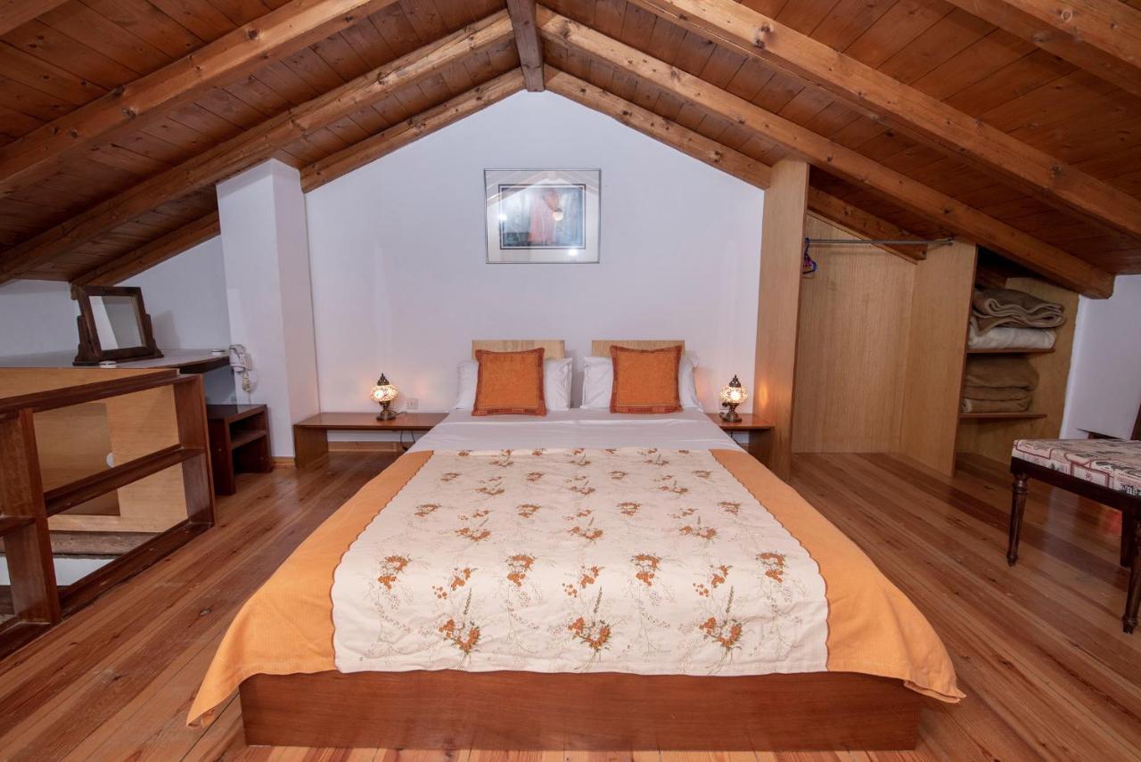 Aeolos Guesthouse Monemvasía Esterno foto