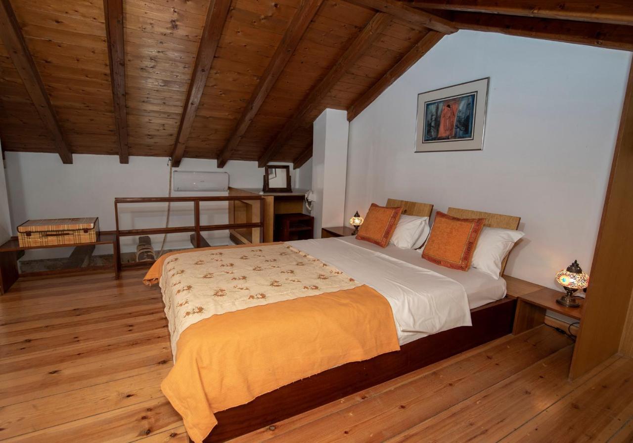 Aeolos Guesthouse Monemvasía Esterno foto