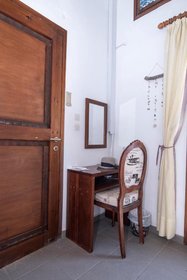 Aeolos Guesthouse Monemvasía Esterno foto