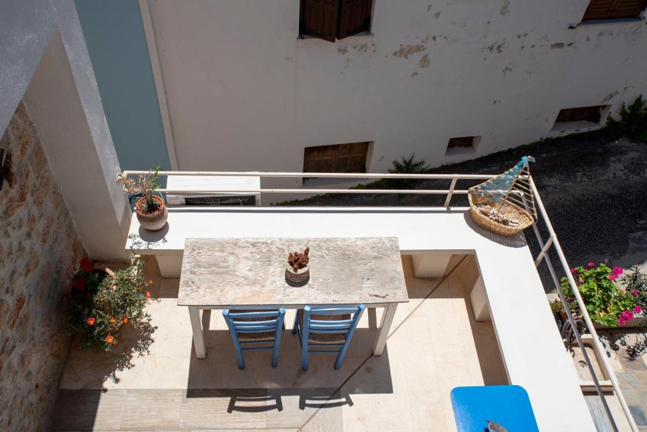Aeolos Guesthouse Monemvasía Esterno foto